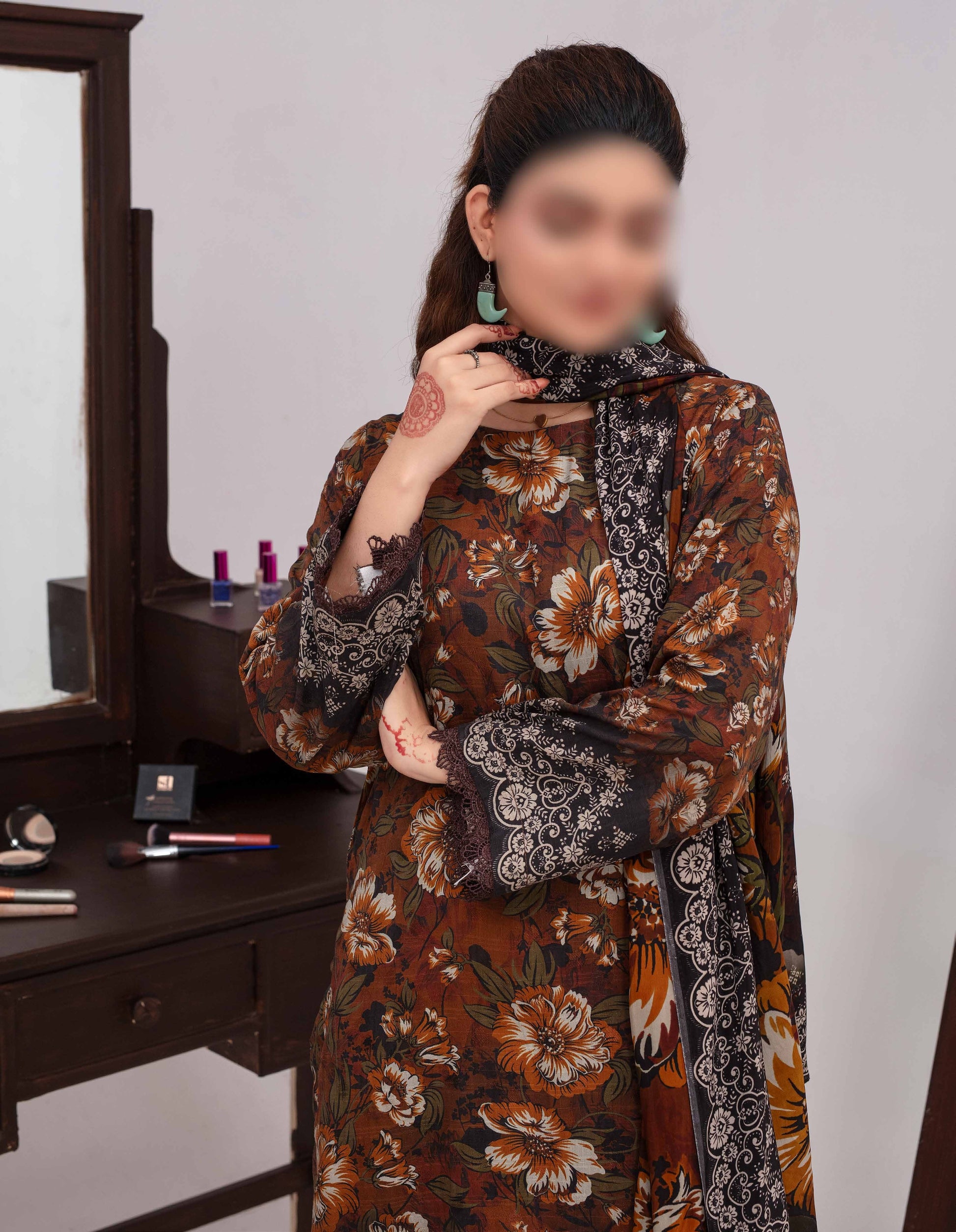 ALEEZAY Viscose EMB Shirt & Dupatta VOL - 2471 - Libaas Fabrics