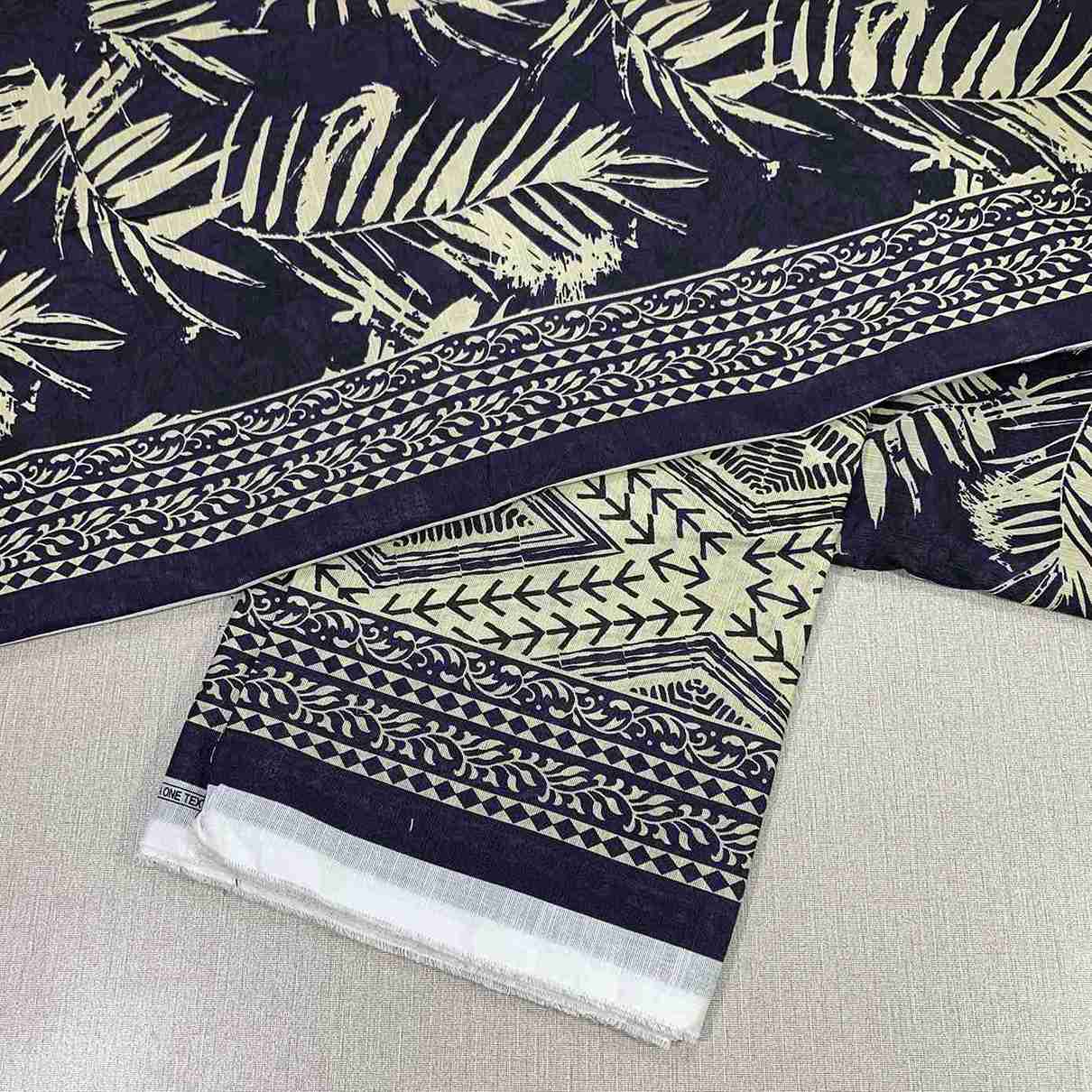 Safina Printed Khaddar 3 Piece (Unstitched) – Shirt, Dupatta & Trouser - Libaas Fabrics